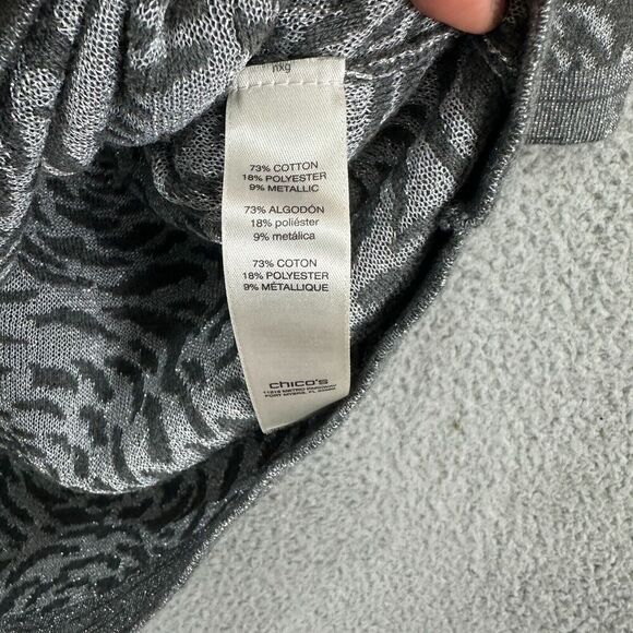 Chicos Sweater Womens Small Gray Floral Rose Metallic Cowl Neck Dark Feminine - Picture 3 of 7